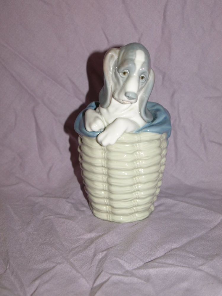 Lladro Dog in a Basket Figurine.