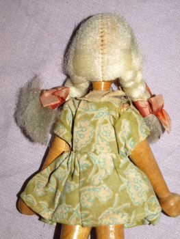 Vintage Wooden Polish Peg Doll. (4)