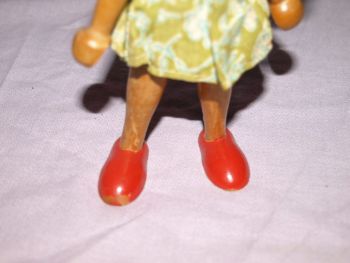 Vintage Wooden Polish Peg Doll. (5)