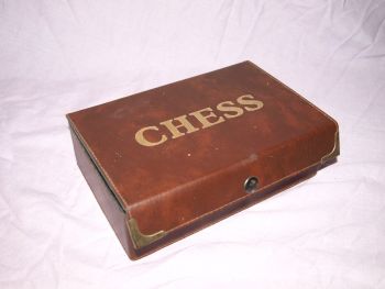 Vintage Wooden Chess Set with Case. (9)