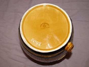 Crown Devon Ceramic Cider Barrel. (7)