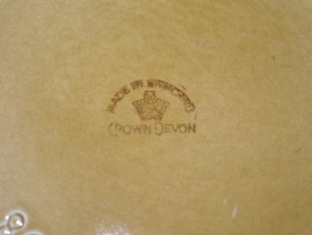 Crown Devon Ceramic Cider Barrel. (8)