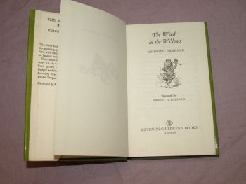 The Wind In The Willows, Kenneth Grahame. (4)
