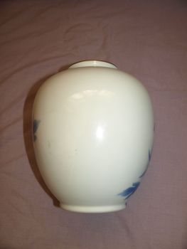 Vintage Japanese Fukagawa Vase. Peonies. (4)