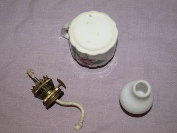 Vintage White Miniature Oil Lamp. (6)