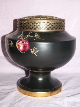Monmouth China Rose Bowl Oriental Decoration. (2)
