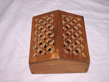 Wooden Square Potpourri Box. (2)
