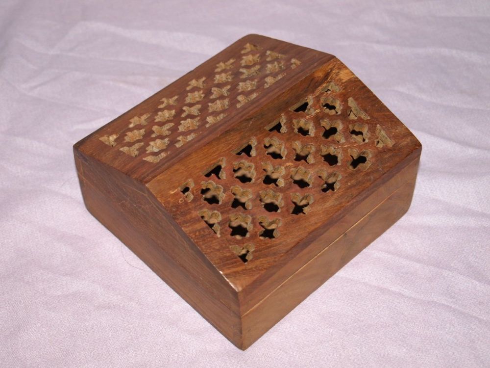 Wooden Square Potpourri Box.