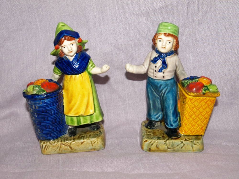 Dutch Fruit Sellers Salt and Pepper Shakers, 1930s.