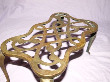 Victorian Rectangular Brass Trivet Pot Kettle Stand. (6)