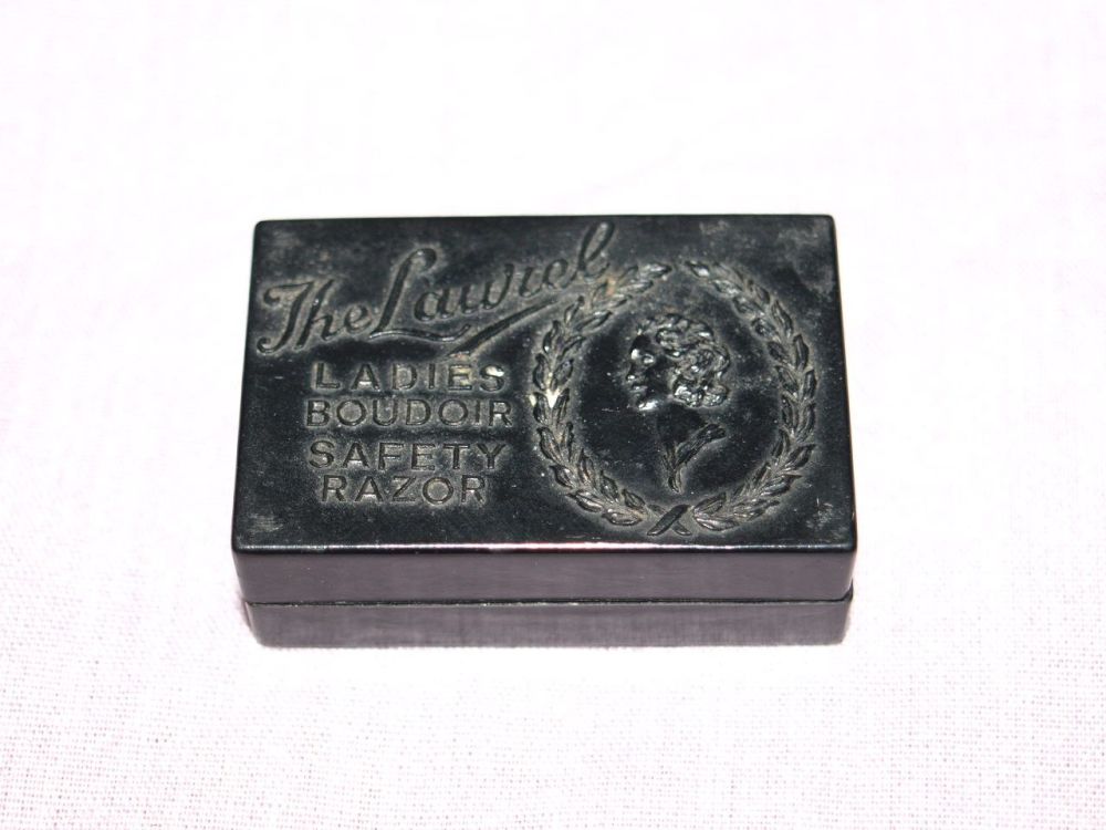 The Laurel, Vintage Ladies Miniature Safety Razor.