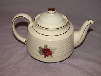 Vintage Sadler Ivory and Gold Teapot. (3)
