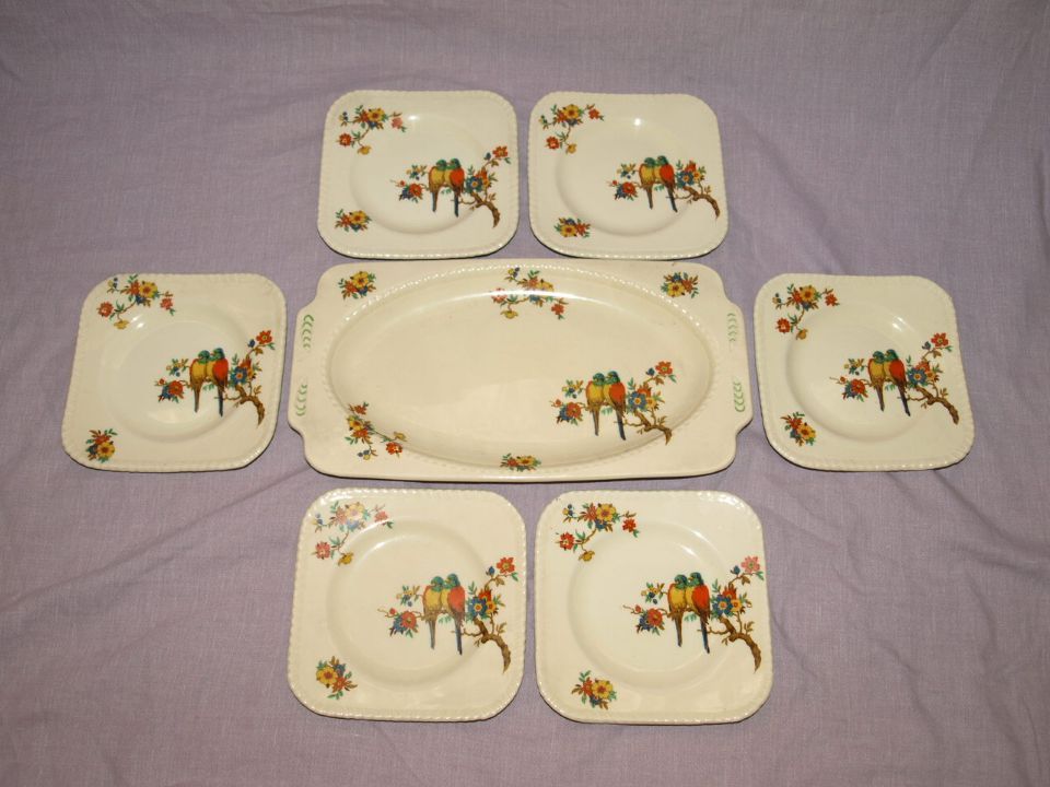 Art Deco Parrot Pattern Squareform Sandwich Plate and Side Plates.