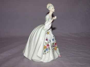 Royal Doulton Figurine Diana HN2468. (4)