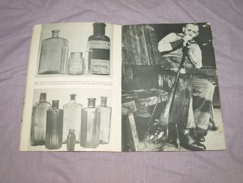 Bottles and Bottle Collecting by A. A. C. Hedges Soft Cover Book (4)