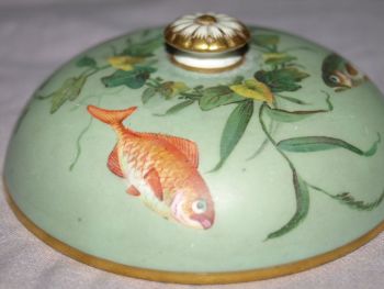 Victorian Style Lidded Soap Dish. (9)