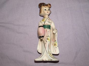 Vintage Kitsch China Figure Oriental Lady Holding a Lantern. (4)
