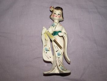 Vintage Kitsch China Figure Oriental Lady Holding a Parasol. (7)