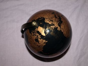 Small World Globe. (2)