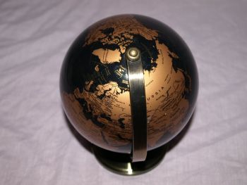 Small World Globe. (5)