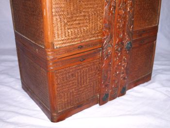 Vintage Chinese Wooden 2 Tiered Wedding Basket. (8)