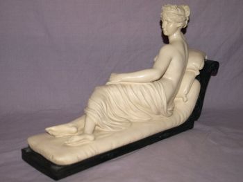 Vintage Sculpture by G Ruggeri, Venus Victorious. (3)