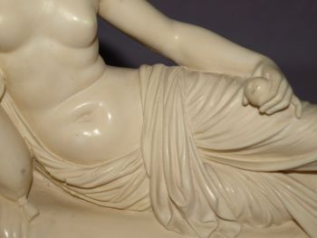 Vintage Sculpture by G Ruggeri, Venus Victorious. (9)
