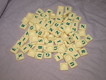 Scrabble Board Game by Mattel 2006 (6)
