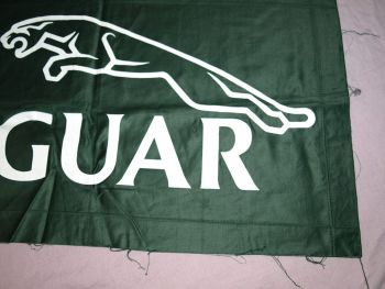 Jaguar Logo Print. Green and White. (3)