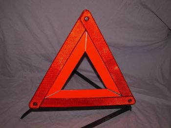 Kingavon Classic Car Warning Triangle. (2)