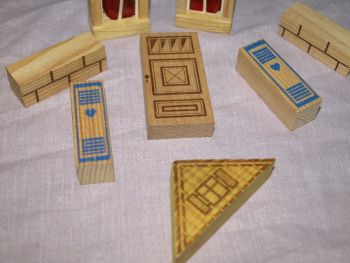 Ges Gesch 1950s Building Blocks Vintage Toy. (4)