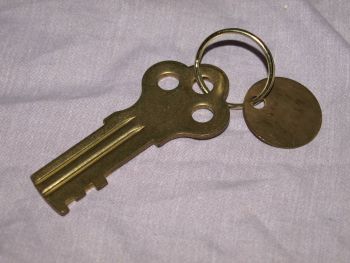 Alcatraz Prison Key, Golden Gate Parks Souvenir Brass Key Ring. (2)