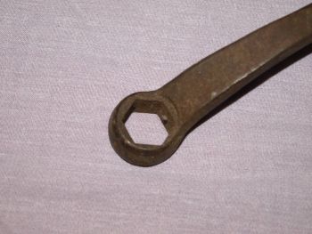 Ford Model T Spark Plug Spanner. B17017. (2)