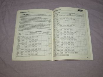 Ford Motorist Guide Booklet, 1982. (8)