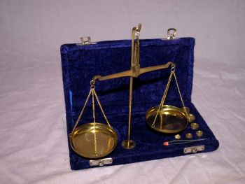 Vintage Set of Small Brass Weighing Scales. (2)