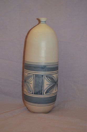 David Beas Narrow Neck Pottery Vase. Tall (3)