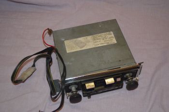 Vintage Sharp RG-5200X Classic Car Stereo Radio Cassette Player. (2)