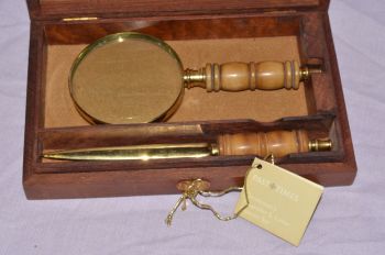 Past Times Gentleman&rsquo;s Magnifier and Letter Opener. (6)