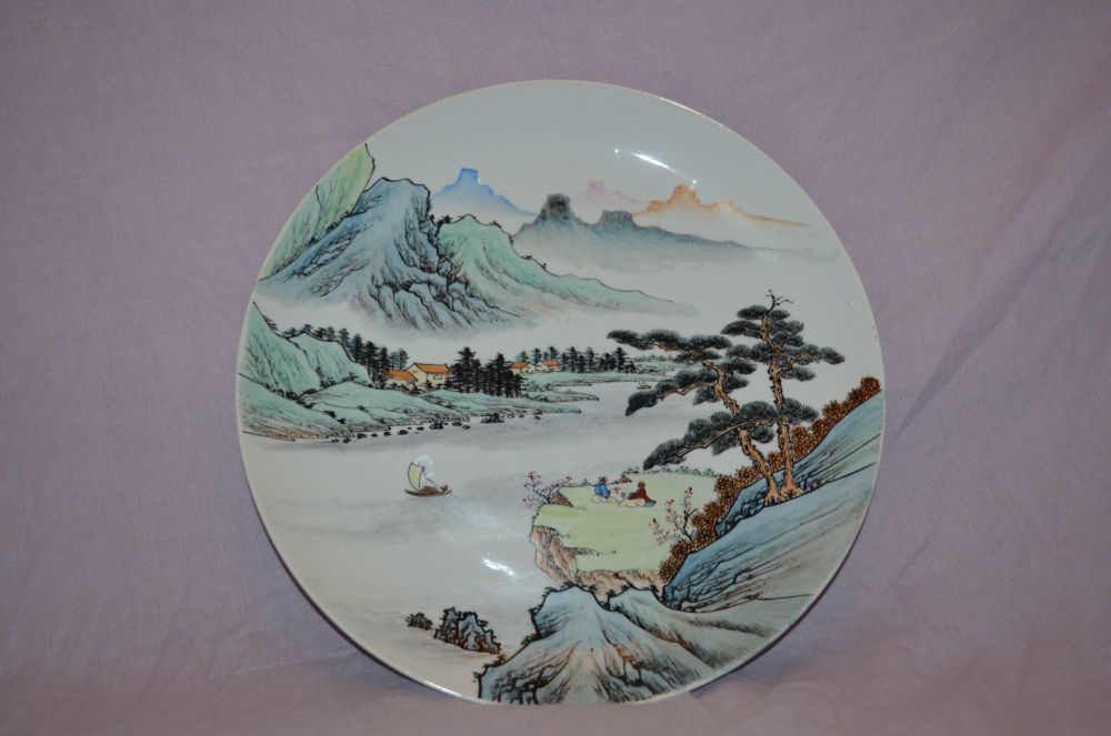 Vintage Chinese Tao Fong Shan Decorative Charger Plate.