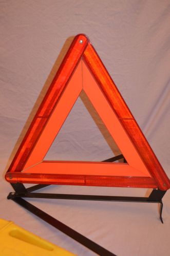 AA Car Advance Warning Triangle. (2)