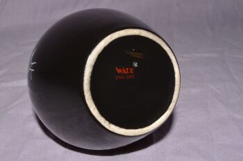 Wade Black and White Bud Vase #1 (4)