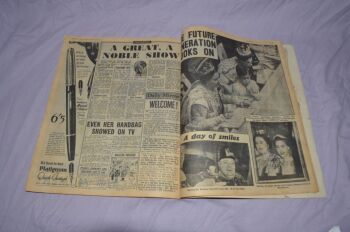 Overseas Daily Mirror Coronation Souvenir 4th June 1953. (8)