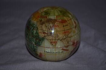 Kalifano Gemstone World Globe Paperweight Cream (2)