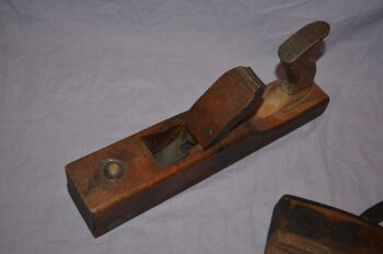 Three Vintage Wooden Planes (4)