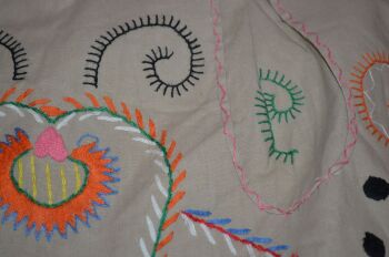 1960s 1970s Hand Embroidered Pinny Apron (3)