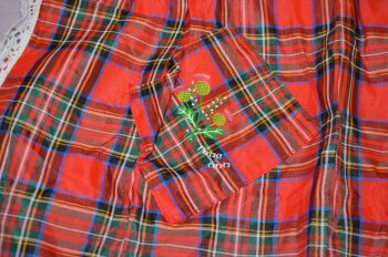 1970s Red Tartan Pinny Apron (3)