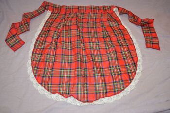 1970s Red Tartan Pinny Apron (4)