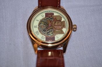 Victoria Cross Mechanical Men&rsquo;s Watch, Bradford Exchange (4)