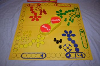Sorry! Vintage Game by Waddingtons, 1977 (3)