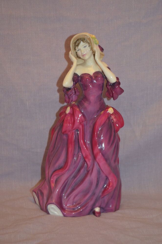Royal Doulton Millennium Four Seasons Collection ‘Autumn’ Figure HN4272